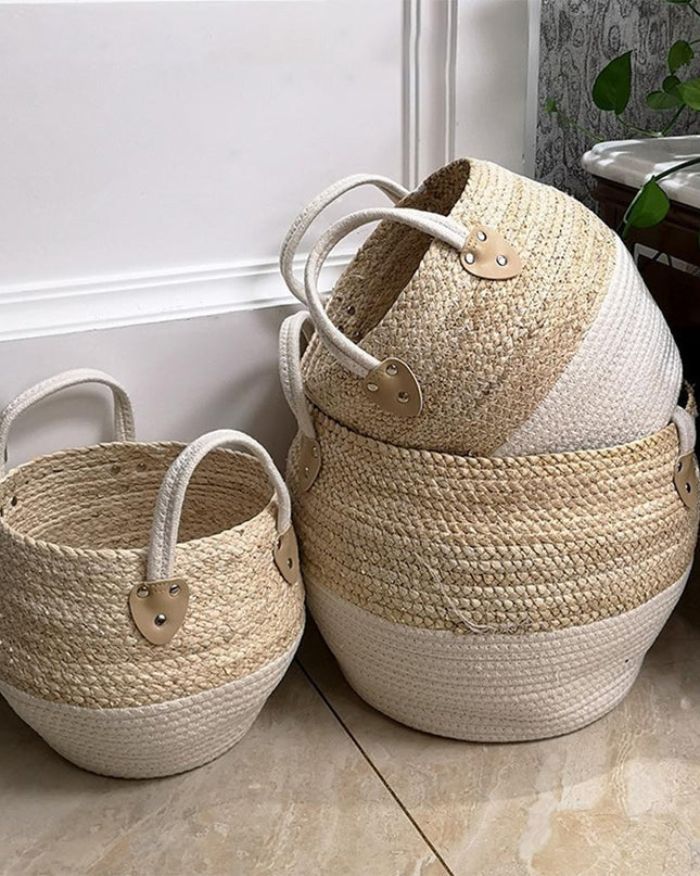 Straw storage basket