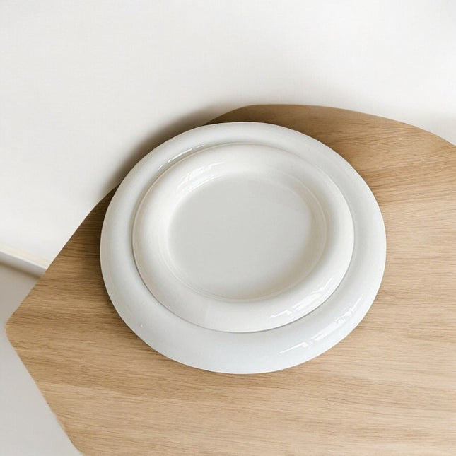 Chubby Round Plate Cutlery