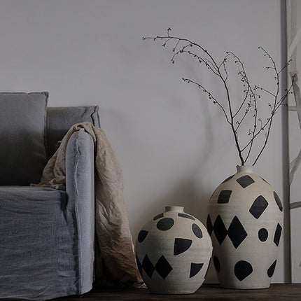 Nordic Style Handmade Ceramic Vase Model Room
