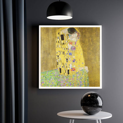 Gustav Klimt - The Kiss