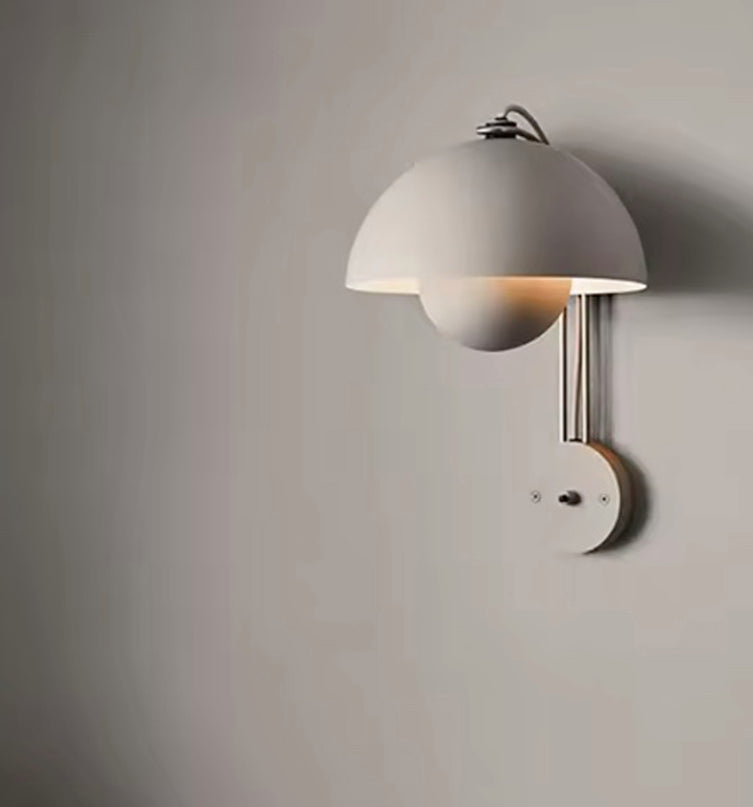 Flower Bug Wall Lamp